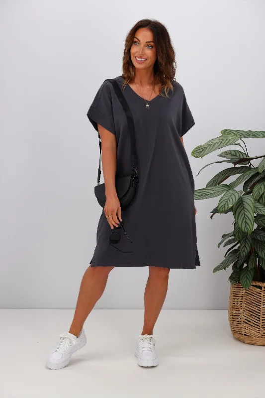 Elegant Women's Clothing Online Betty Basics Elise V-Neck Rib Dress Steel