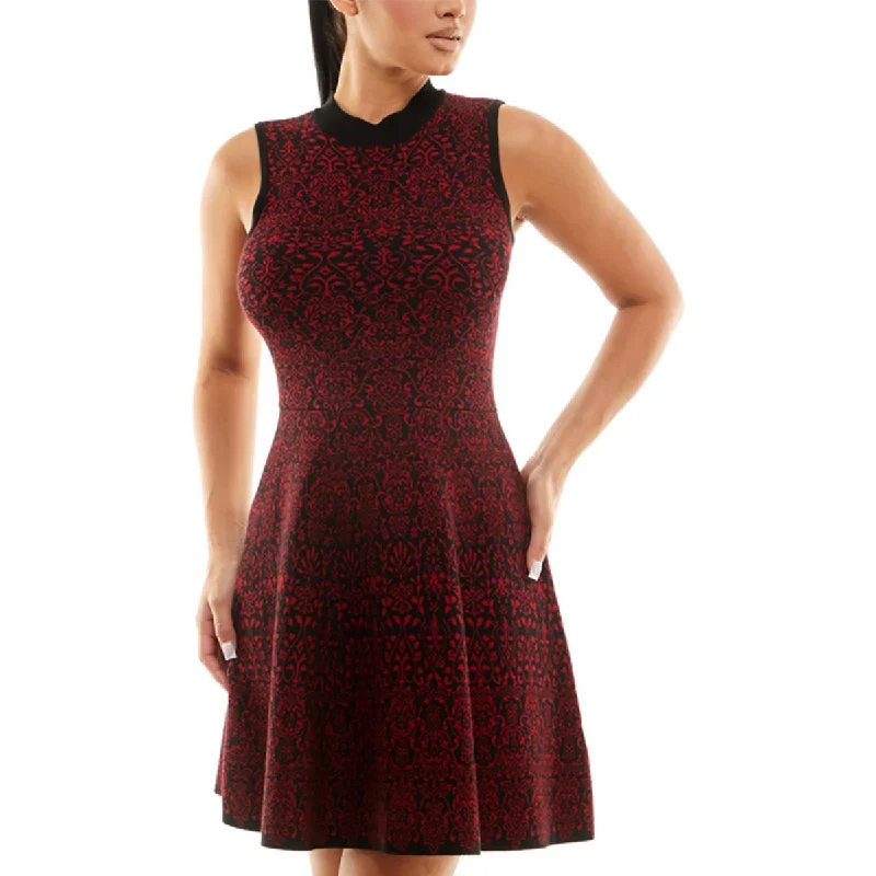 Graceful Fashion Jolt Womens Juniors Baroque Mini Fit & Flare Dress