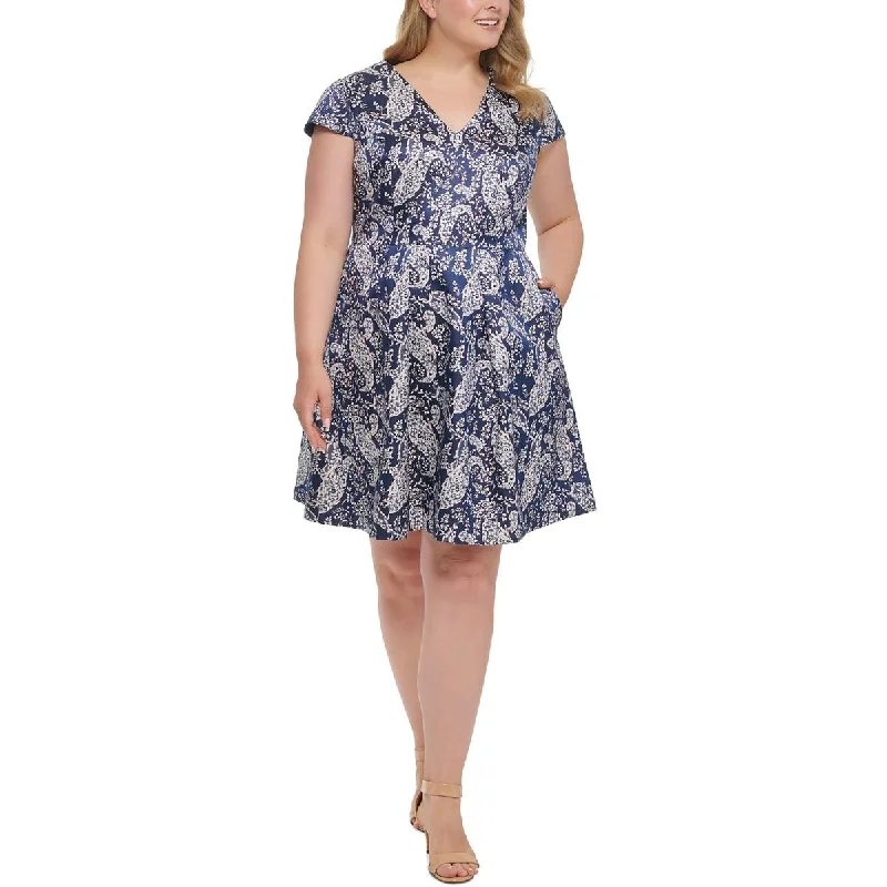 Fashionable Women's Clothes Vince Camuto Womens Plus Cocktail Above-Knee Fit & Flare Dress