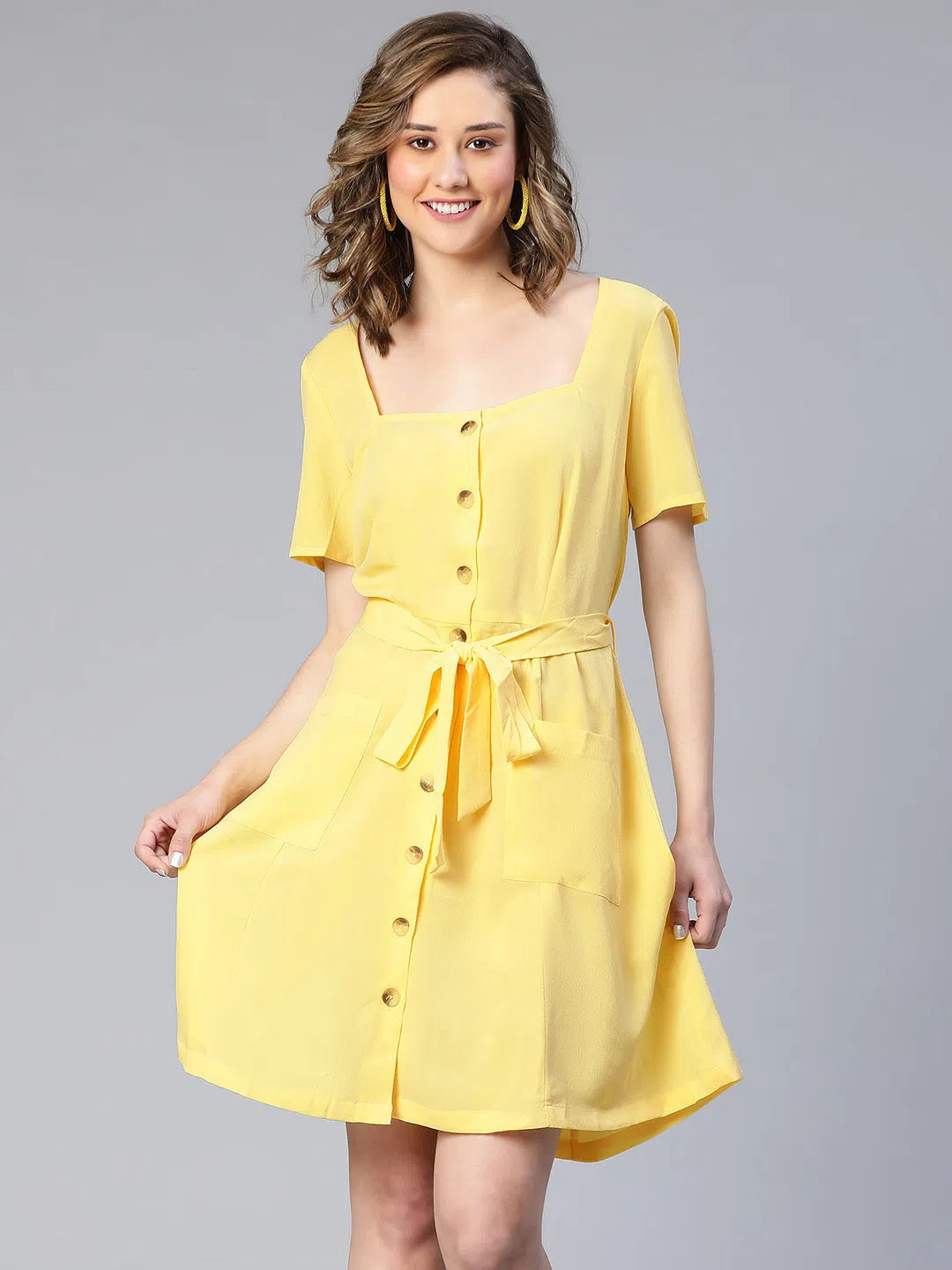 Minimalist Women's Fashion Clothing Women solid yellow button -down with pockets polyester tie knot dress