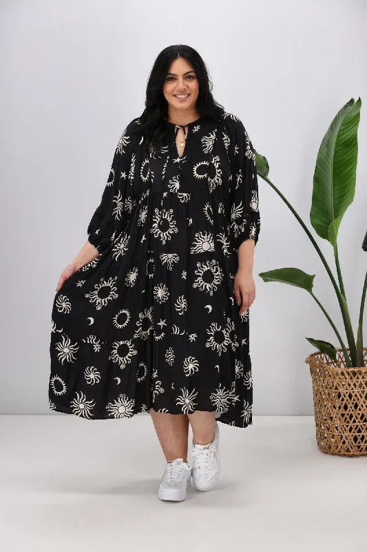 Women's Plus-Size Casual Outfit Sunday Boho Athena Dress Black Tan