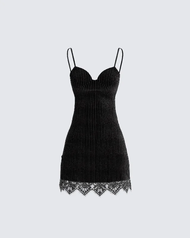 Women Fashion Yira Black Lace Trimmed Dress