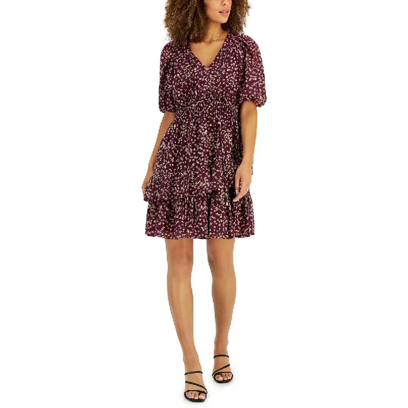 Women's Plus-Size Garments Taylor Womens Petites Ditsy-Print Smocked Fit & Flare Dress