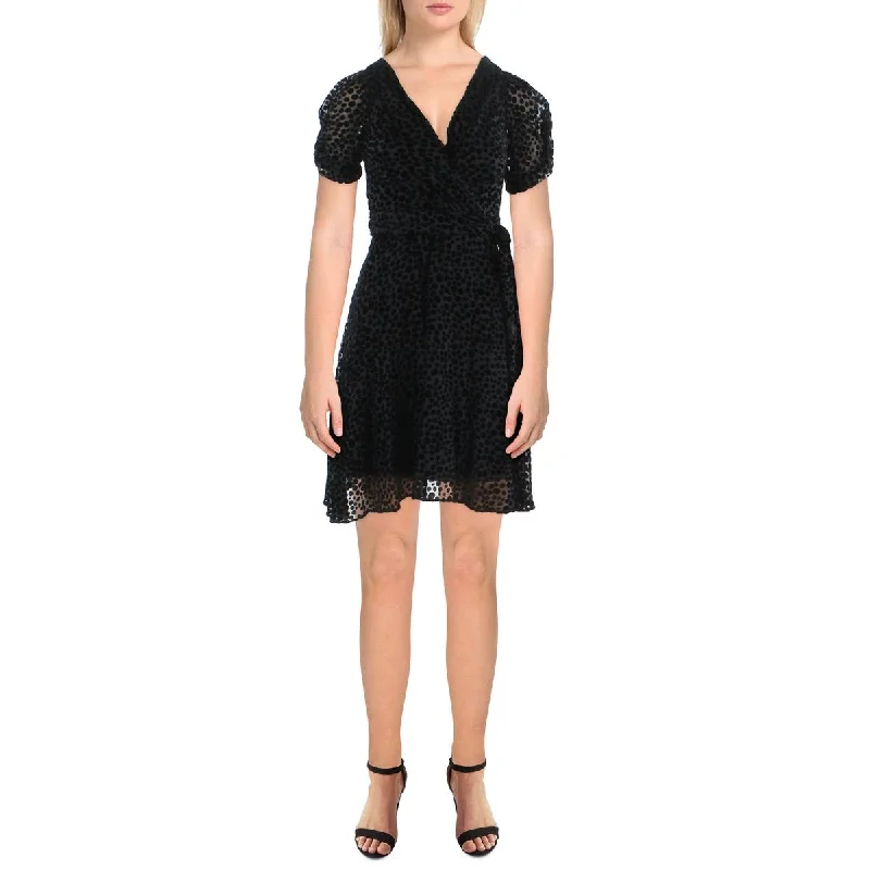 Women's Clothes DKNY Womens Petites Jacquard Polka Dot Fit & Flare Dress
