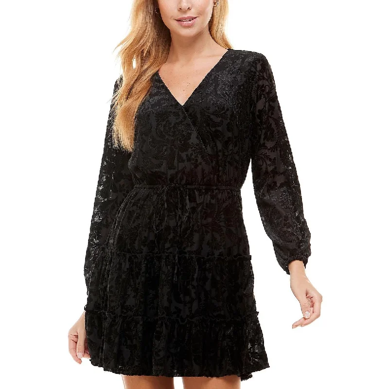 Women's Clothing Stores City Studio Womens Juniors Velvet Mini Fit & Flare Dress