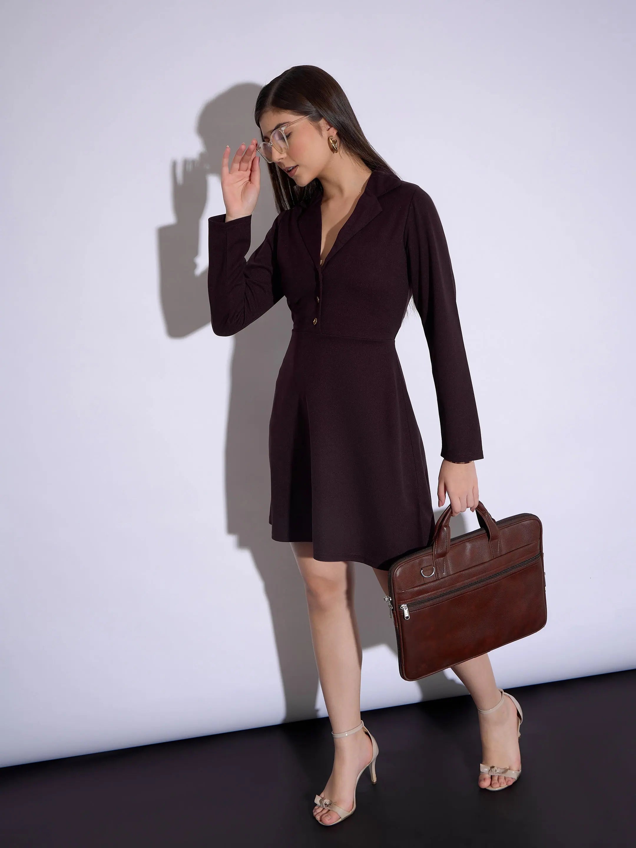 Women's Trendy Outfits Women Burgundy Notch Collar Full Sleeves Dress