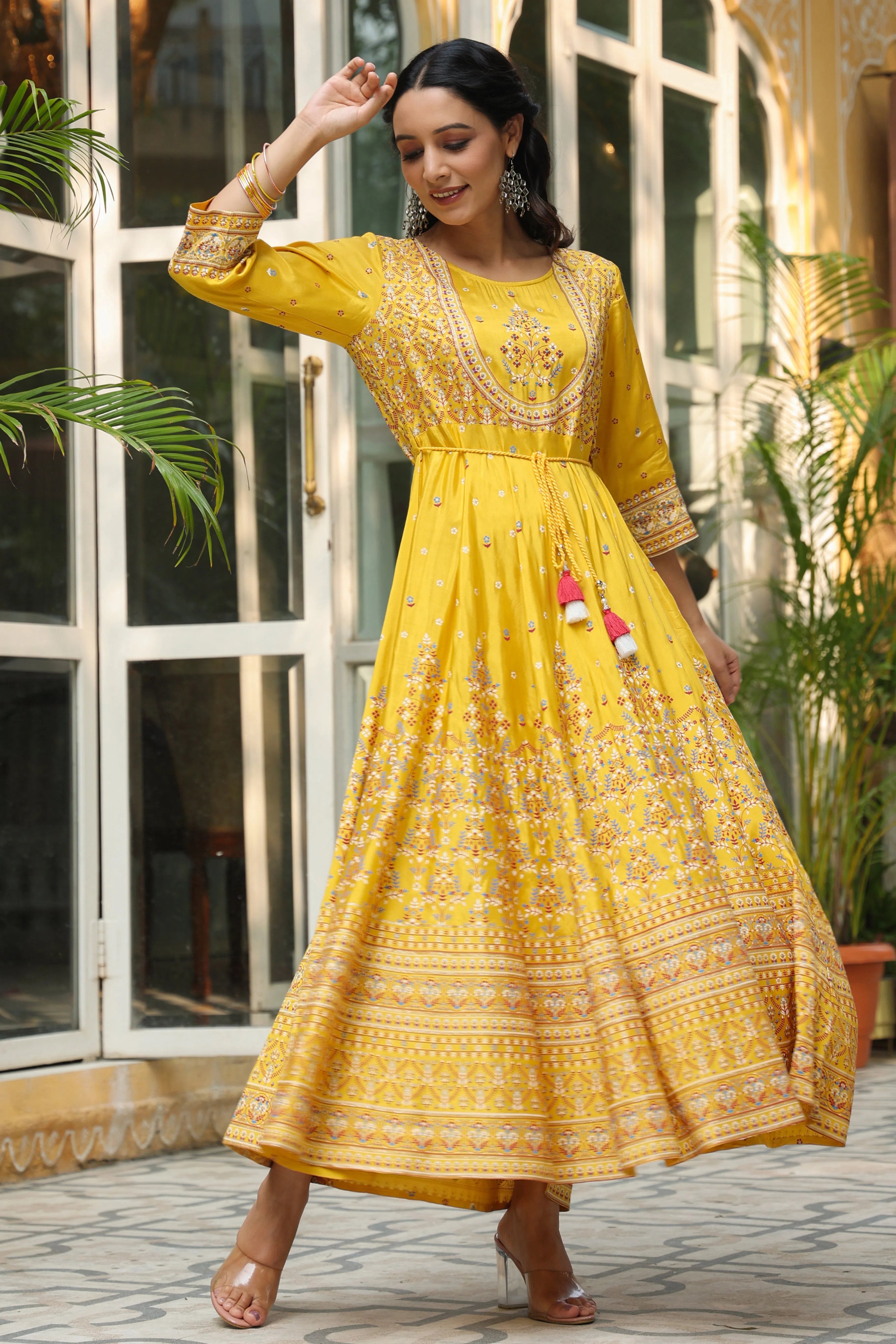 Preppy Style Juniper Women's Mustard Viscose Shantoon Festive Printed Flared Dress