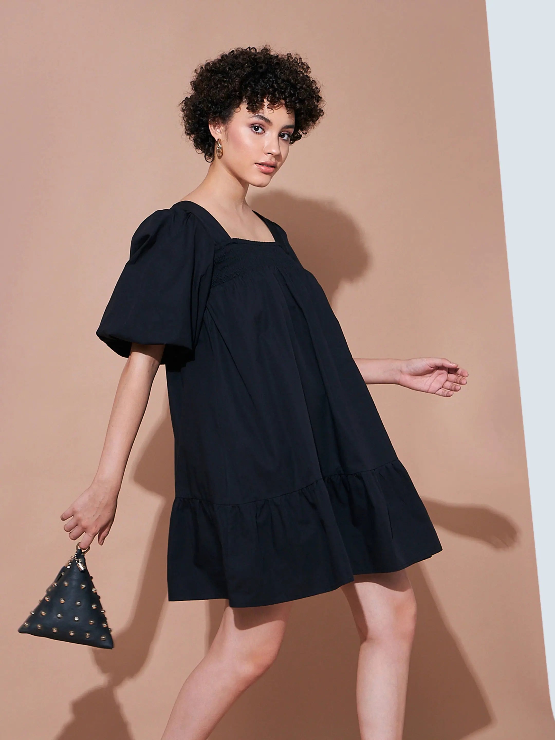 Vintage Fashion Women Black Cotton Poplin Puff Sleeves Tiered Dress