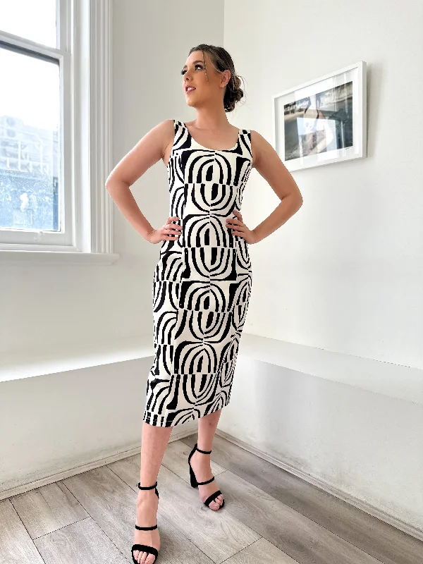 Discount Price Scuba Geo Print Dress