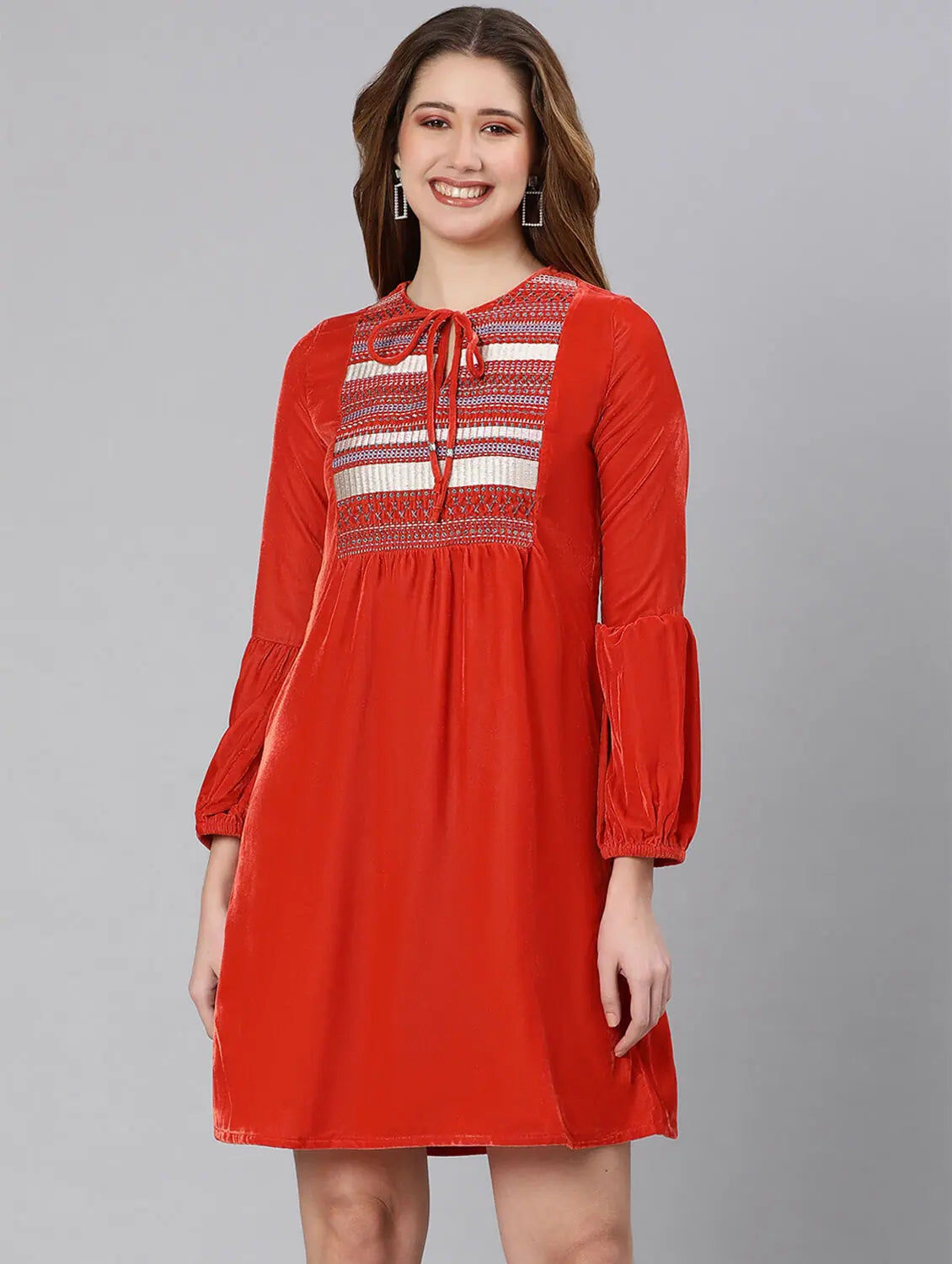 Fashionable Women's Clothing Taira Red Falred Women Dress