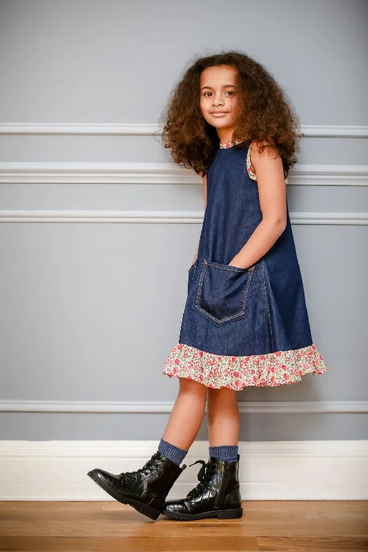 Women's Night-Out Outfit Greyfriars and Grace Jeans to Joppa Dress