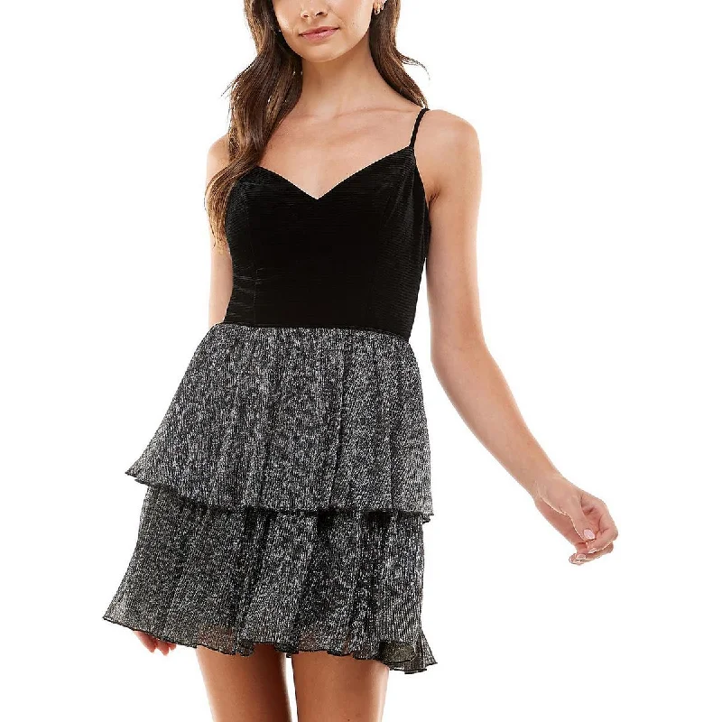 Luxe Women's Fashion City Studios Womens Juniors Velvet Mini Fit & Flare Dress