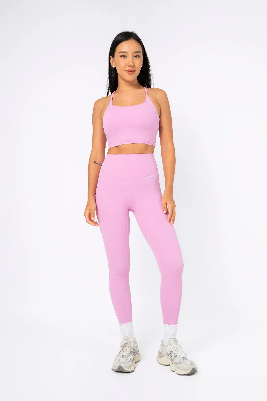 Soft, Supportive Yoga Wear At Unbeatable Savings Baseline Set