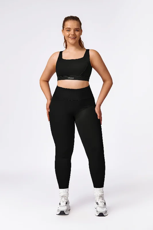 Fashionable Yoga Apparel Now On Sale Superset Curvy Set