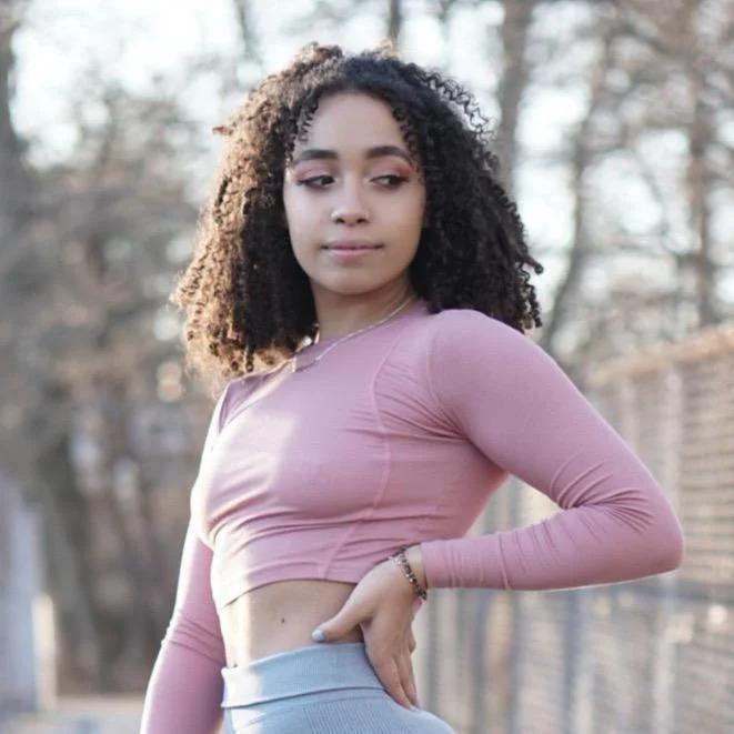 The Yoga Wear Sale You’Ve Been Waiting For Ascent Crop Top- Blush