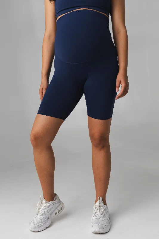 Limited-Time Savings On Yoga Leggings And Tops Cloud II™ Maternity Biker Short - Sapphire