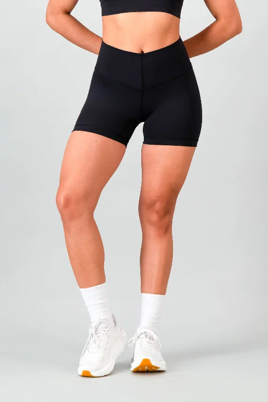 Find Balance In Stylish And Affordable Yoga Wear Dynamic 4-Inch Shorts