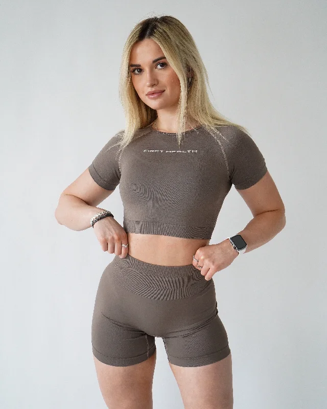 Fashionable Yoga Apparel Now On Sale Enhance Cropped Tee - Cappuccino