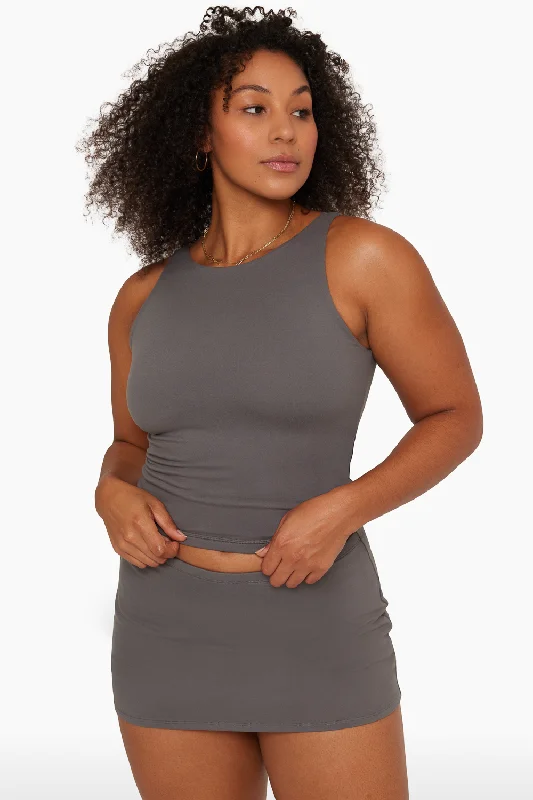 Flow Into Savings With Trendy Yoga Apparel FORMCLOUD® CITY TOP - GRAPHITE