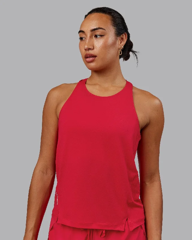 Premium Yoga Wear At Special Discounts Pace Running Tank - Scarlet