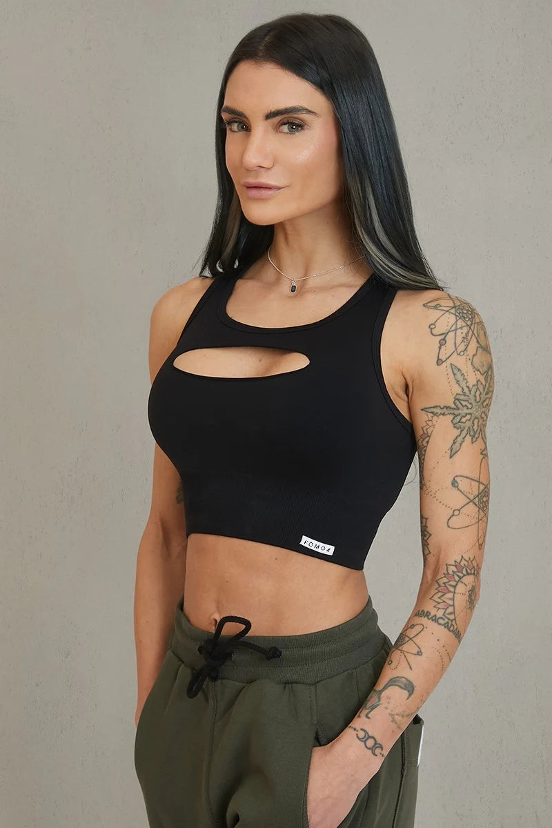 Comfortable, Stylish, And Now More Affordable Top Goth nero