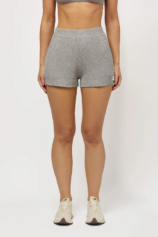 Flow In Comfort With Stylish Discounts LUXKNIT™ Shorts