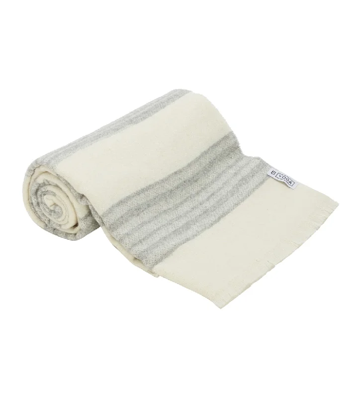 Align Your Practice With Unbeatable Deals B Yoga The Alpaca Throw Blanket Shadow