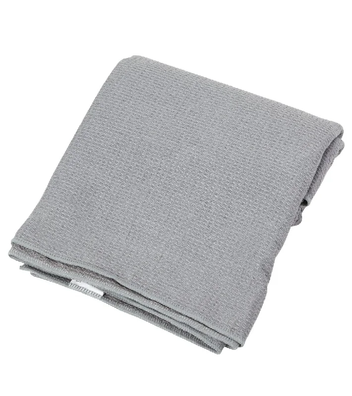 Essential Yoga Accessories Now At Special Discounts Everyday Yoga Waffle Grip Mat Towel Charcoal