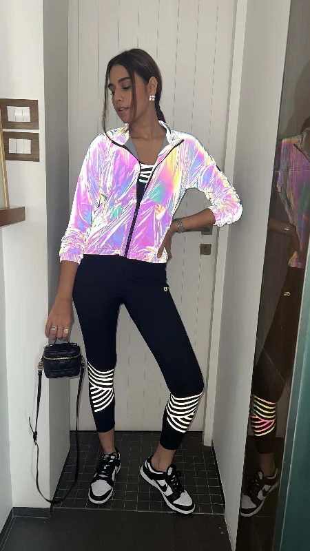Limited-Time Sale On Stylish Yoga Apparel Black Artemis Reflective Crop Top & Leggings