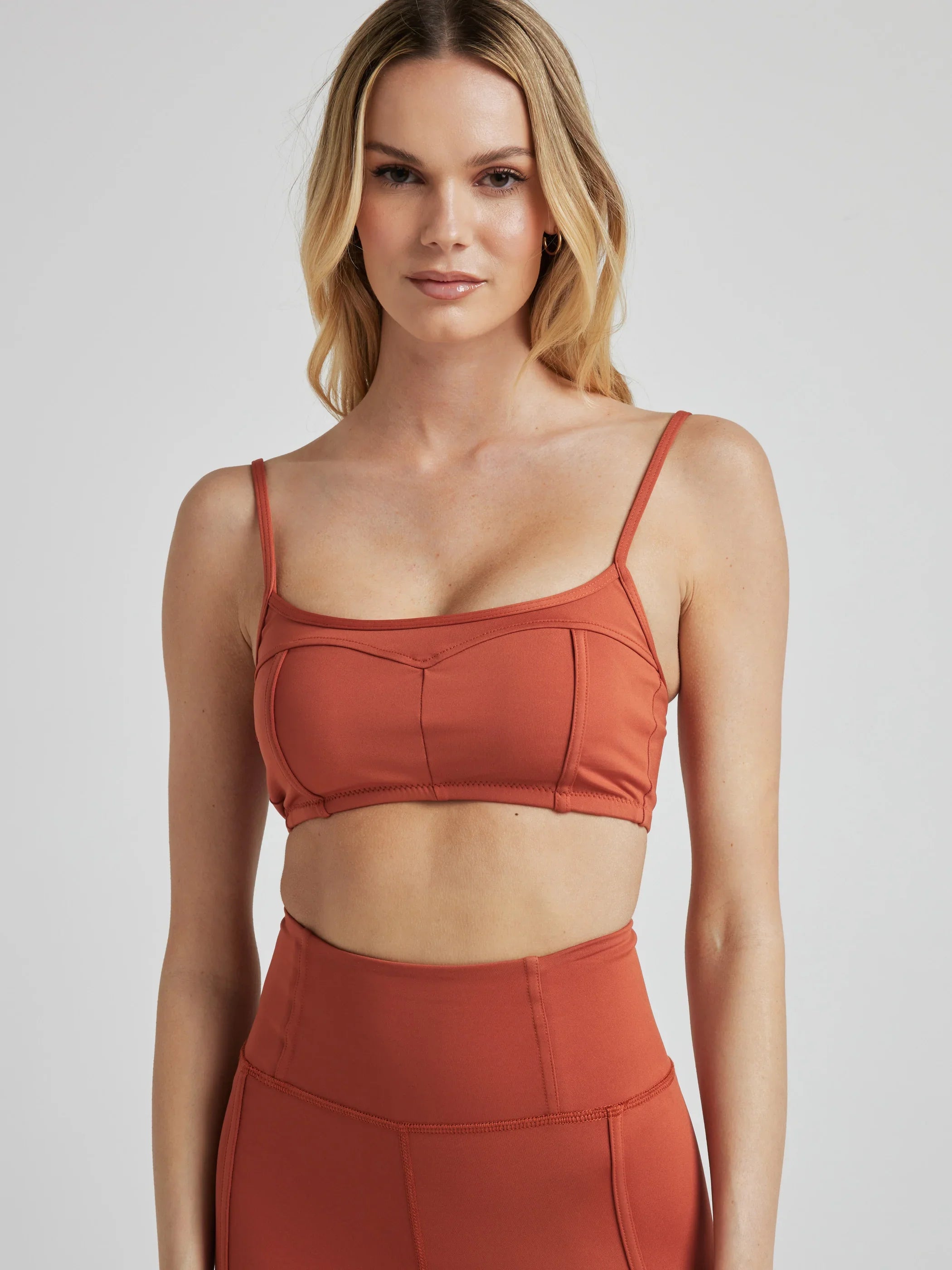 Unbeatable Deals On Breathable Yoga Apparel Contour Bralette - Baked Clay