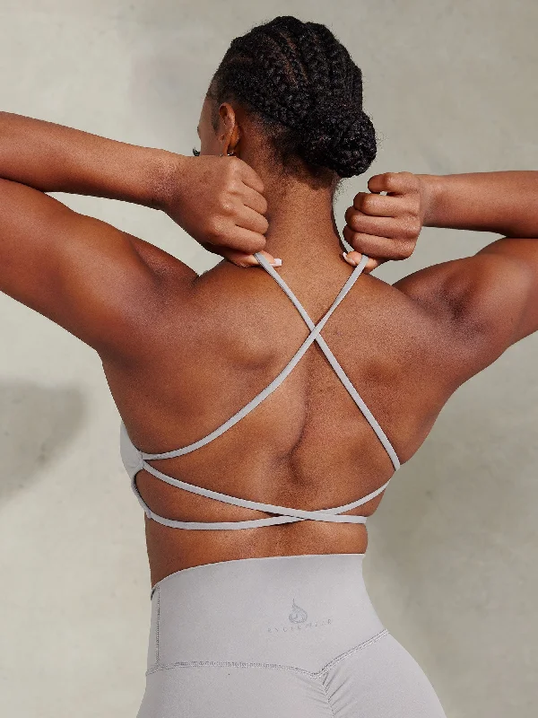 Stretch, Move, And Save On Yoga Clothing NKD Embody Sports Crop - Steel Grey
