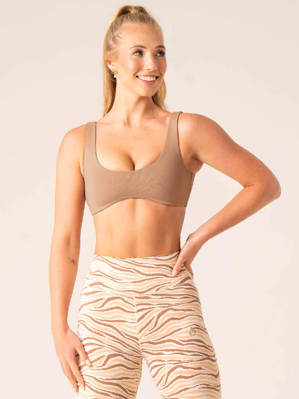 Limited-Time Sale On Stylish Yoga Apparel Unstoppable Lounge Bra - Mocha
