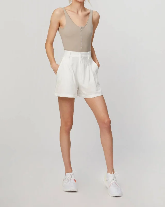Premium Yoga Wear At Special Discounts Jamie Shorts In White